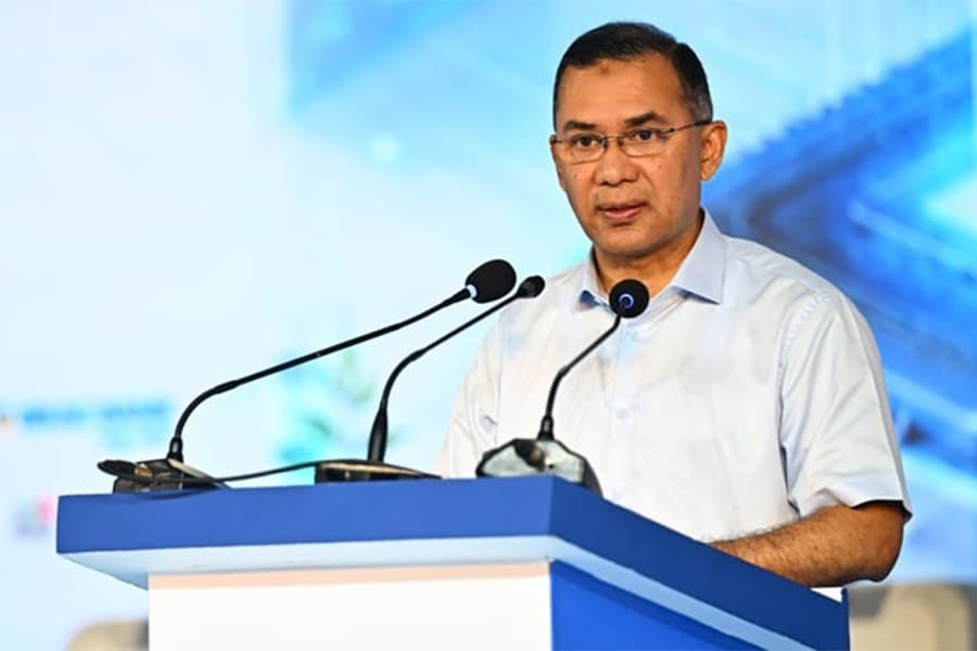 PM sees semiconductor industry as next growth engine after RMG