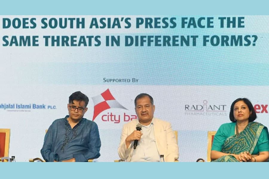 News depends on objective information: Swapon