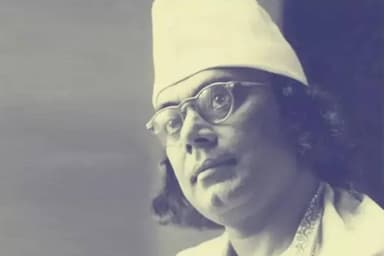Use ‘Nazrul Barsho’ logo on official letters until May 2027: Cabinet Division