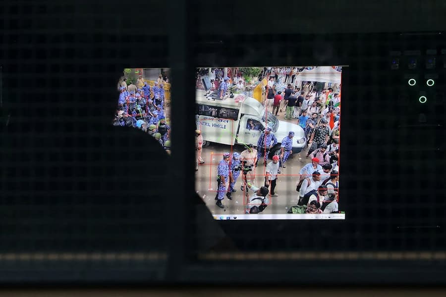 Modi faces challenge from activists over surveillance at India youth protest