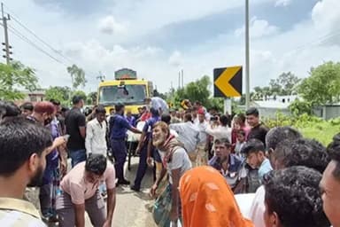 Four killed in Bogura truck-van collision