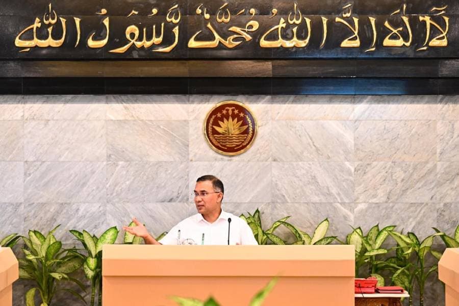 PM seeks stronger public-private partnership to boost economy