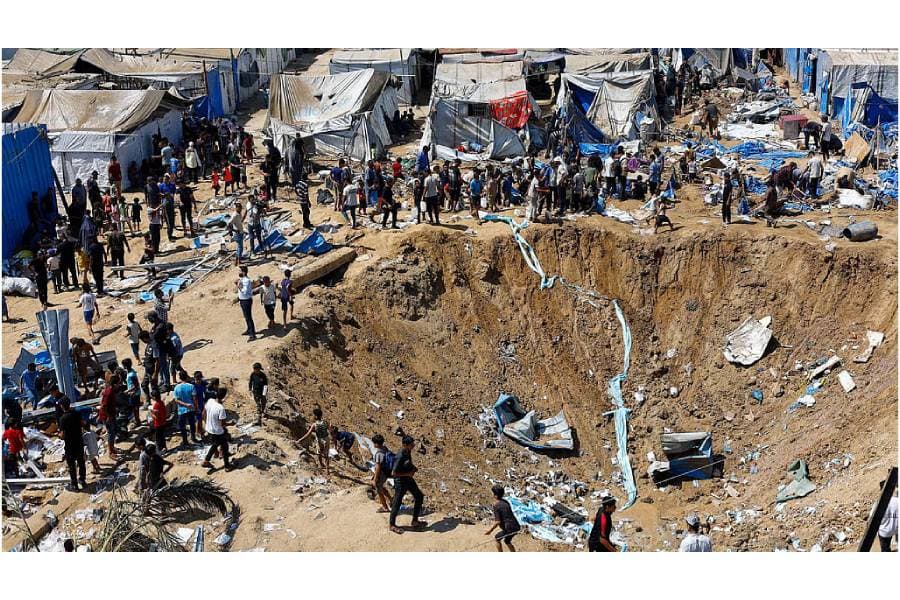 Israeli strikes kill two in Gaza, destroy medicine storage warehouses