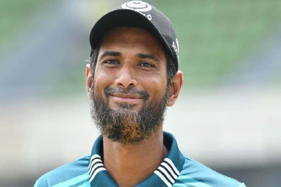 Who has actually replaced Mahmudullah?