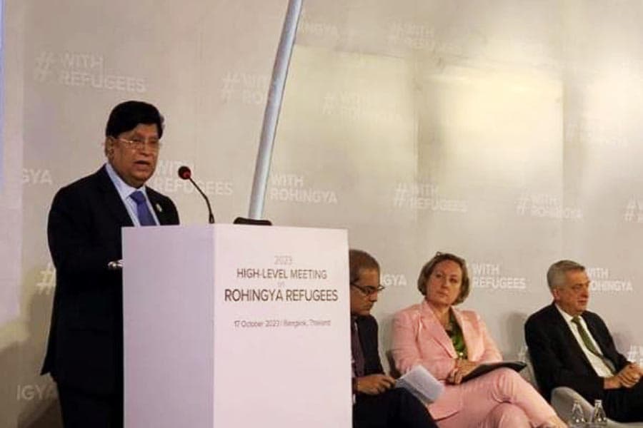 Rohingya repatriation is only solution, says Momen