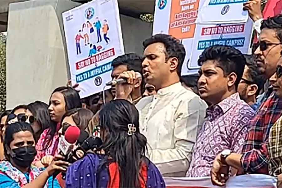 Chhatra League holds awareness campaign against ragging, sexual harassment