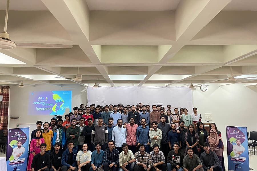 Grameenphone Accelerator Info session held at KUET