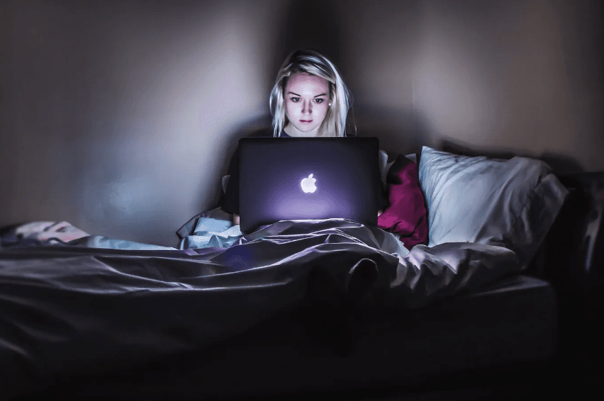 Late sleep is endemic in youths: Technology and social demands impacting health