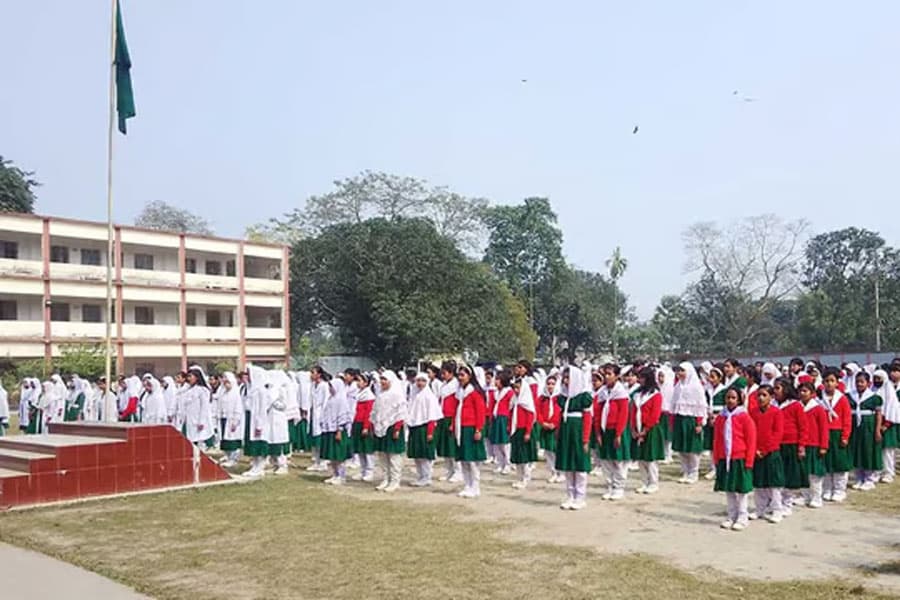 Cold snap continues in Kurigram: secondary schools resume, primary remain closed