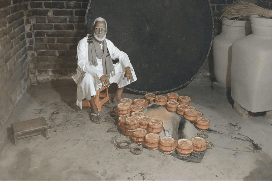 একজন সাধারণ দই বিক্রেতা, একজন অসাধারণ মানুষ: একুশে পদকপ্রাপ্তদের তালিকায় জিয়াউল হক
