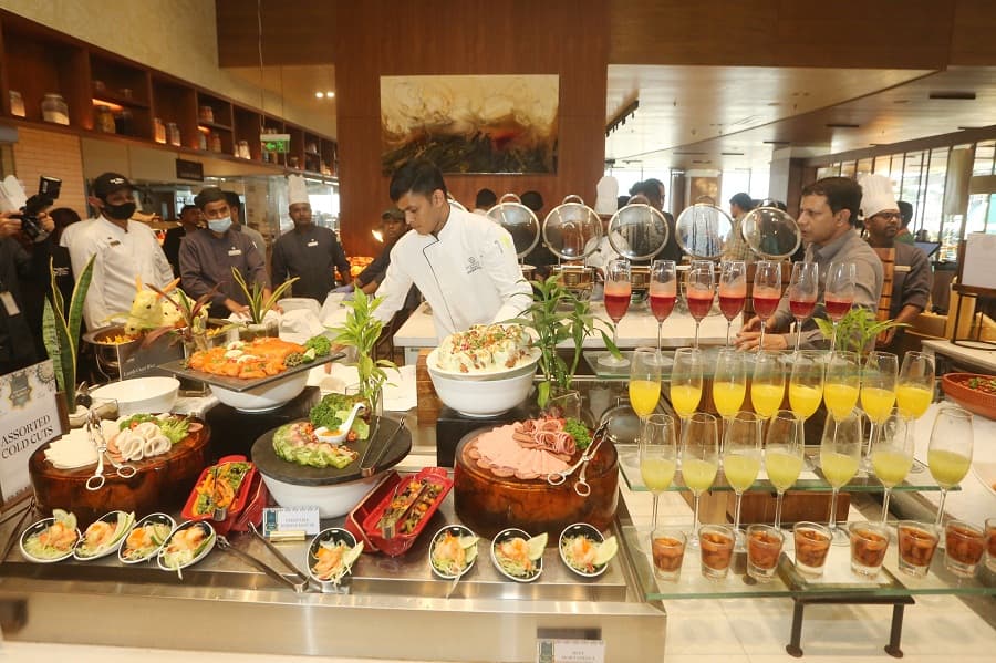 Best Iftar and Sehri buffet deals in town