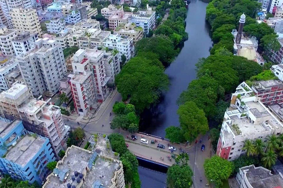 Dhanmondi: A neighbourhood for restaurants and food