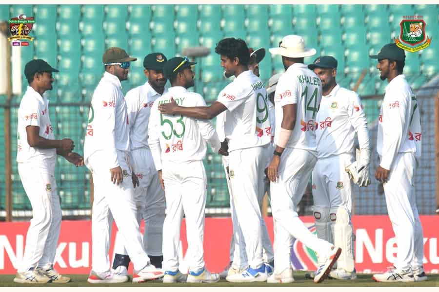 Sri Lanka continue its dominance in second Test against Bangladesh