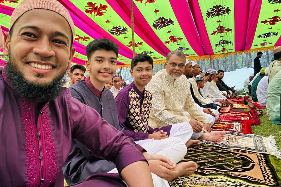 Cricketers celebrate Eid with family, friends 