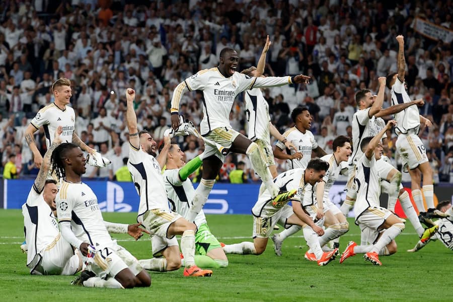 Real Madrid stun Bayern with late comeback to reach Champions League final
