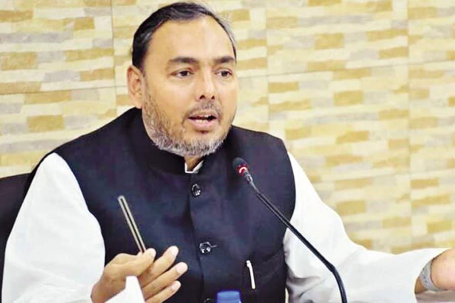 Govt working hard to facilitate business for MSMEs: Titu