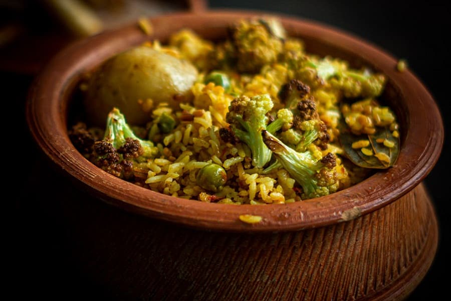 8 places for Khichuri in Dhaka