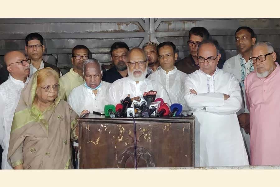 BNP leaders exchange greetings with party chief Khaleda Zia