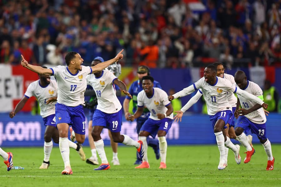 France beat Portugal in shootout to reach semis