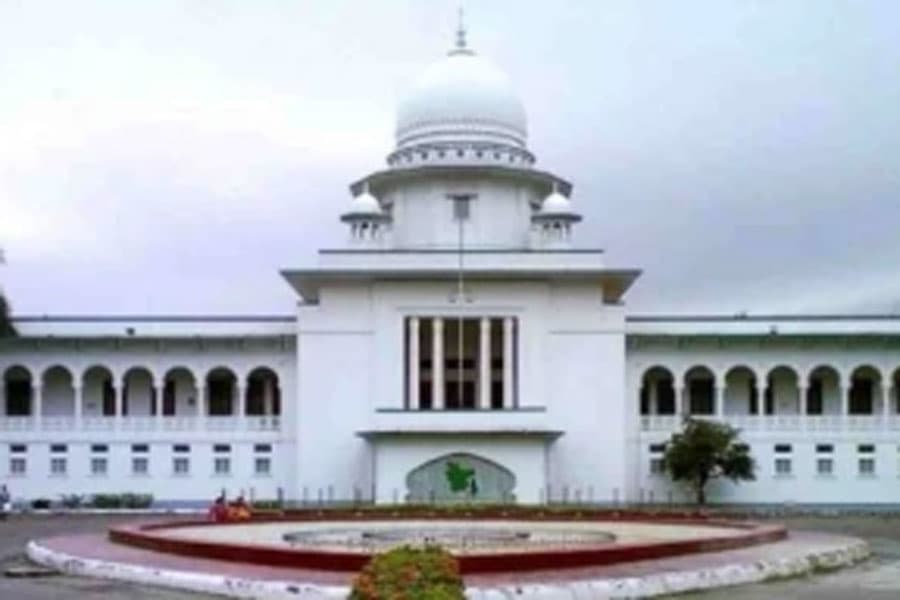 Nine new High Court judges take oath