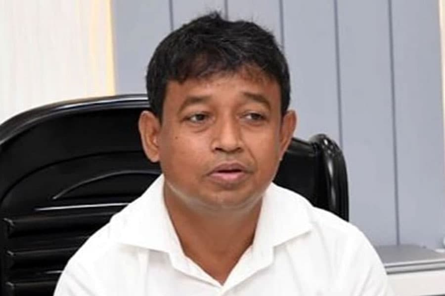 DB chief Harun transferred