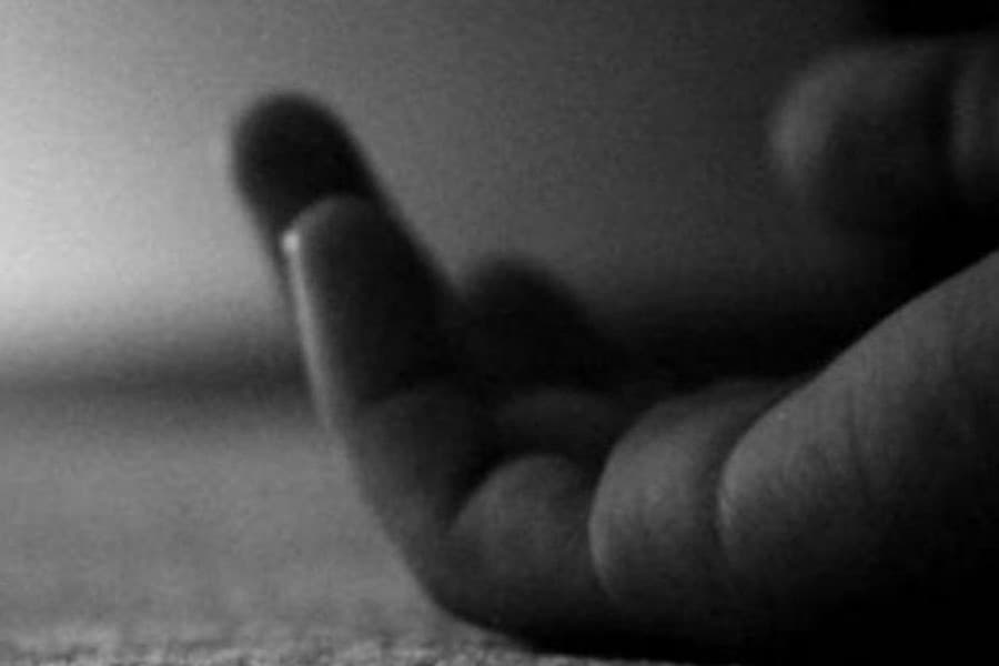Man found dead in canal in Brahmanbaria