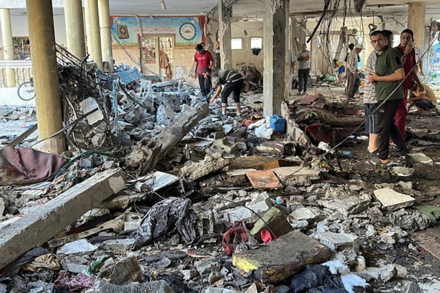 Bangladesh condemns Israeli airstrike on Gaza school