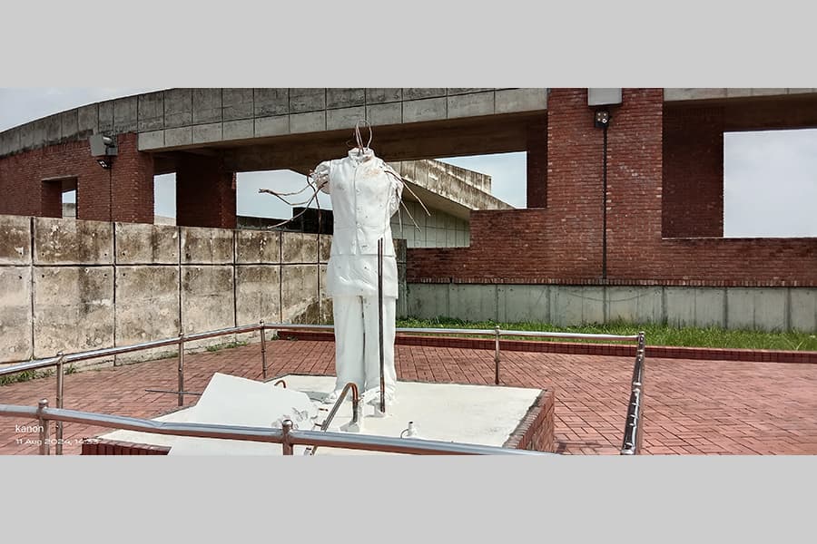 Over 600 sculptures damaged in attack on Mujibnagar Memorial Complex