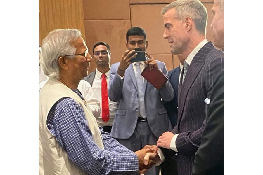 EU will do its utmost to support interim government: Acting Ambassador