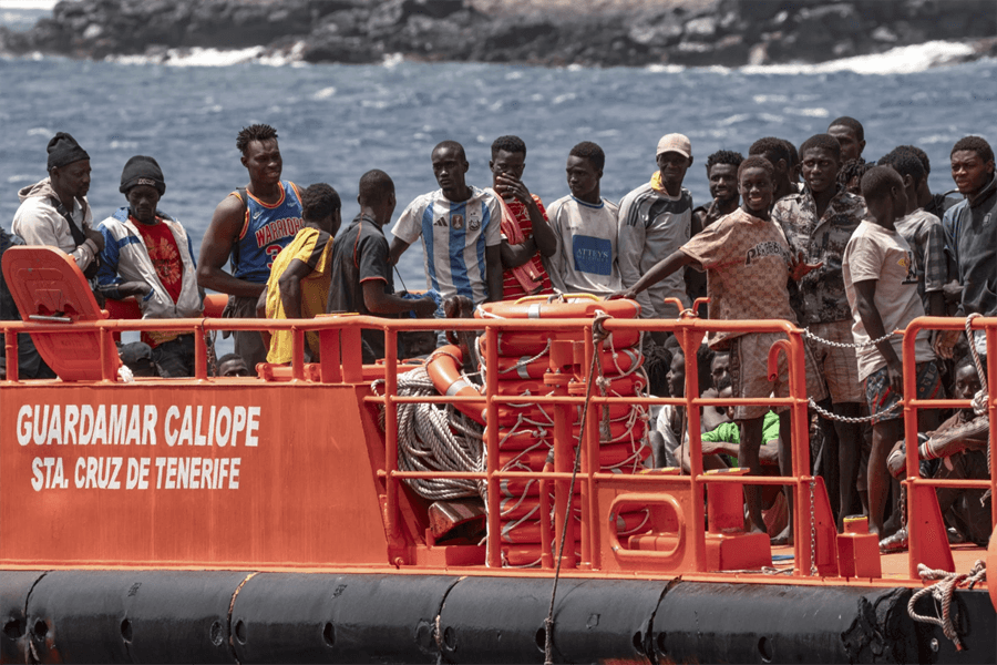 Hundreds of migrants attempt to swim from Morocco to Spanish territory