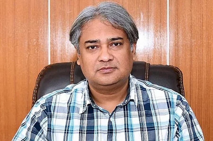 গ্রেফতার হয়েছেন মোহাম্মদ এ আরাফাত