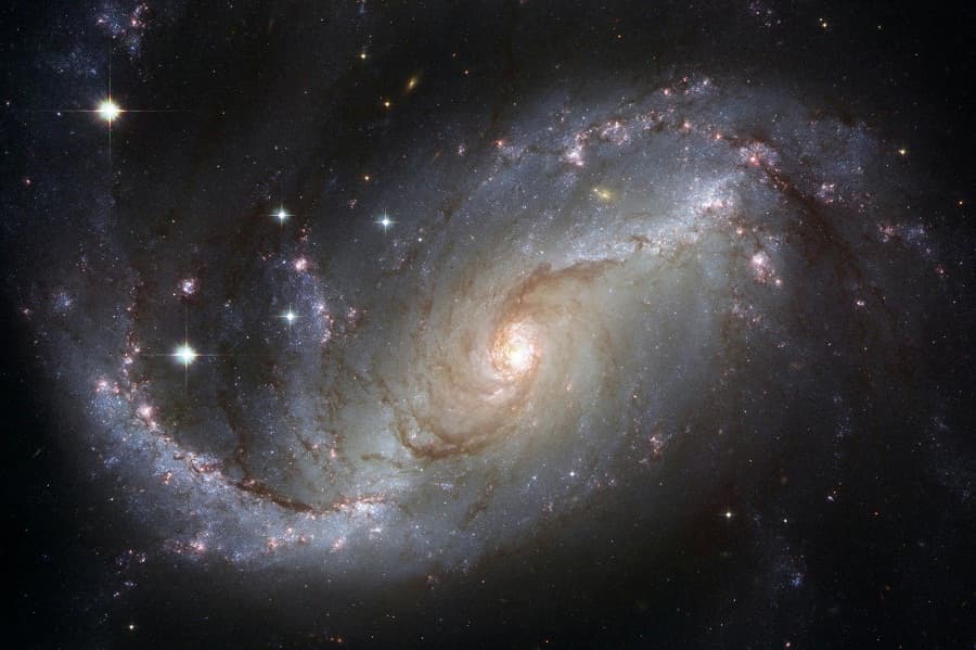 Looking for an Earth 2.0: Exploring potential new homes for us in the cosmos