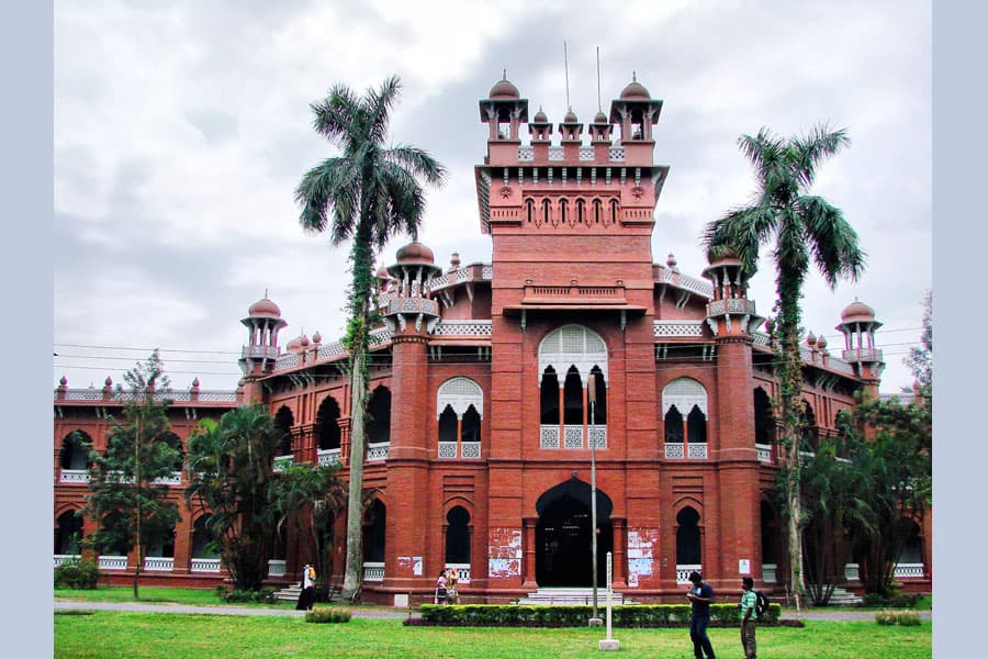 Students divided on in-campus politics