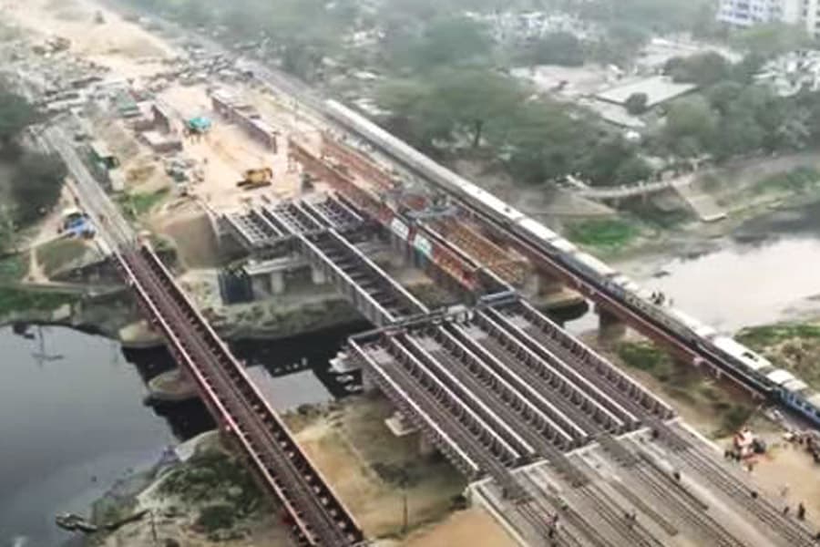 Indian LoC projects in limbo after uprising