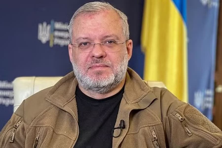Ukraine resumes electricity exports to Europe: minister