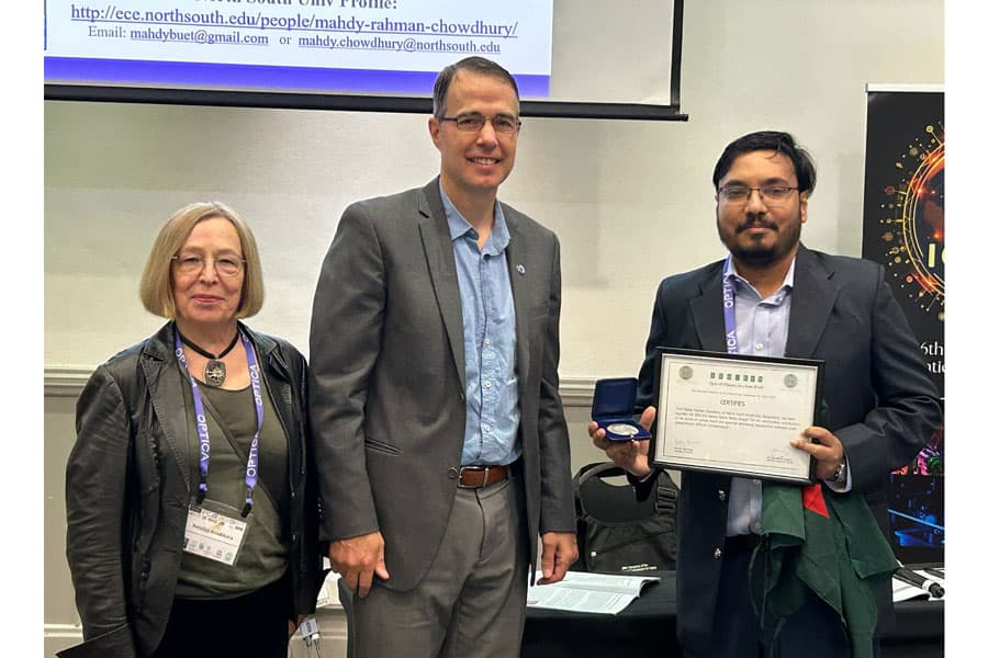 Dr Mahdy Rahman Chowdhury of NSU awarded Galileo Galilei Medal at ICO’s 26th Conference