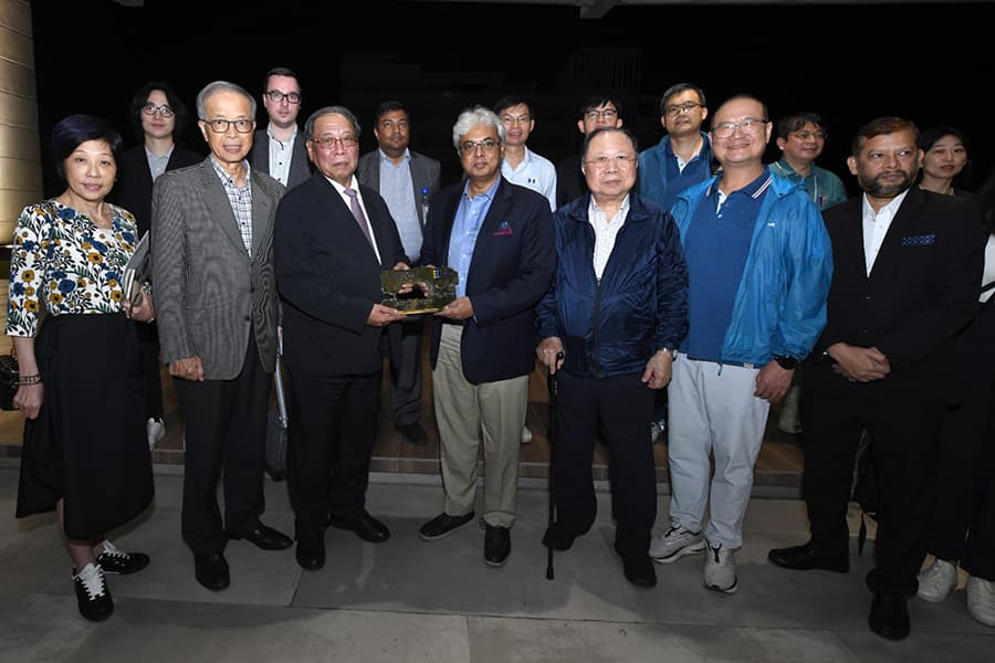 Taiwan Textile Federation delegation meets BGMEA administrator to discuss trade, investment