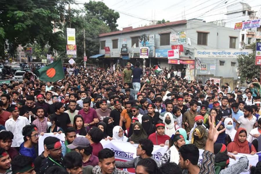 Anti-discrimination students demand trial of AL leaders, activists
