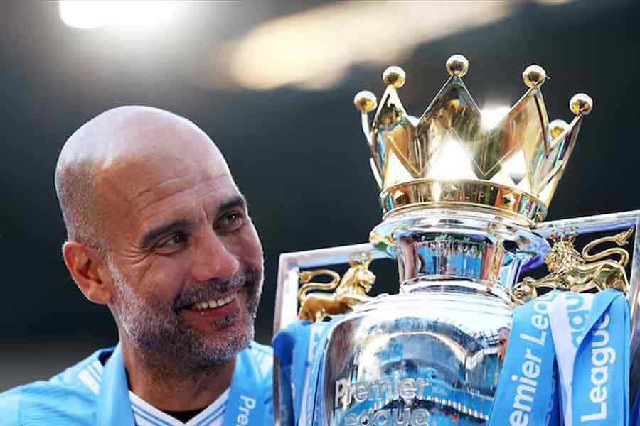 Guardiola signs two-year contract extension with Man City