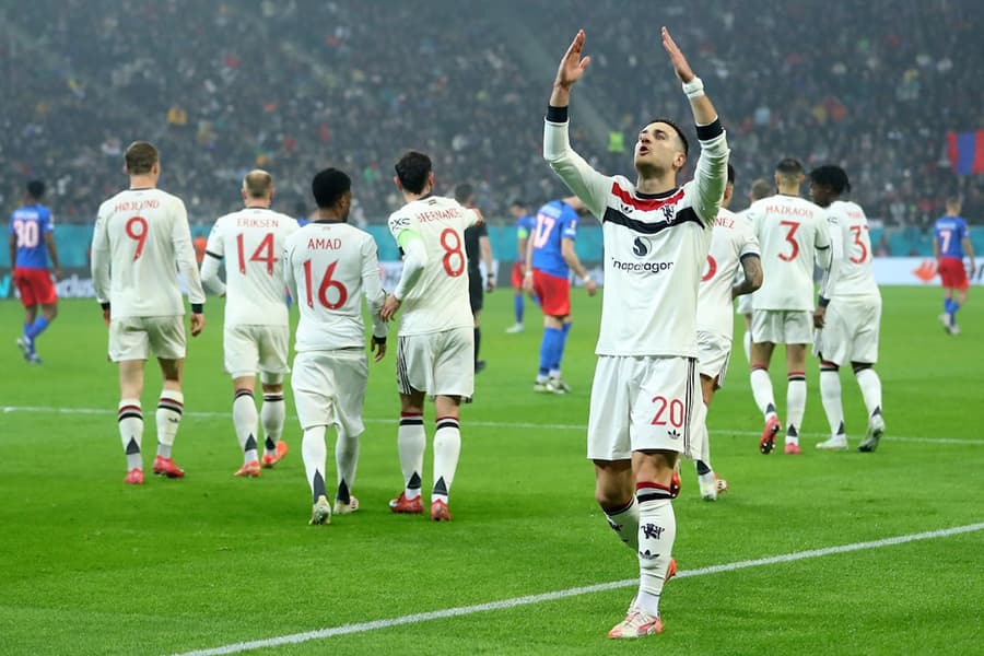 Man Utd, Tottenham and Rangers all reach Europa League last 16