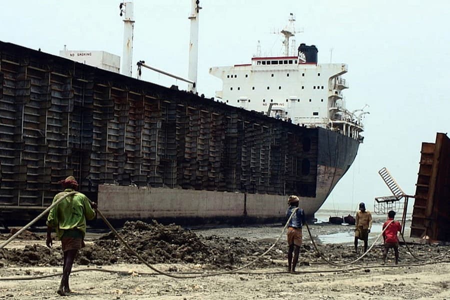 Bangladesh still holds top position in ship-breaking