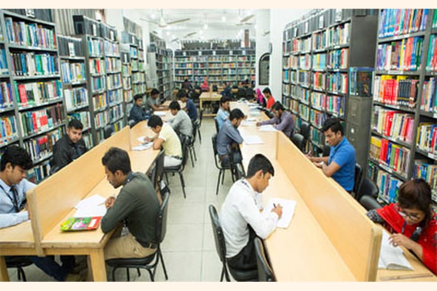 Why reading physical books still matters in a digital world