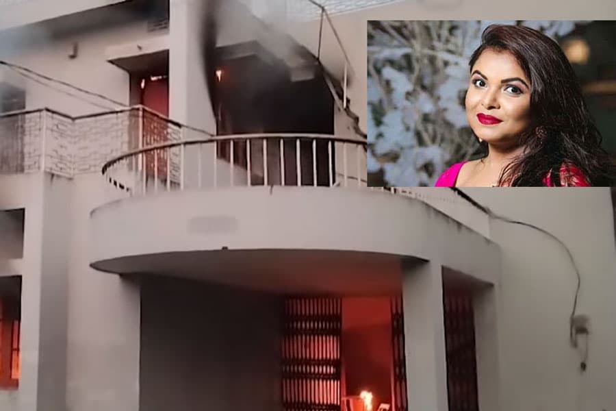 Meher Afroz Shaon’s village home set ablaze in Jamalpur