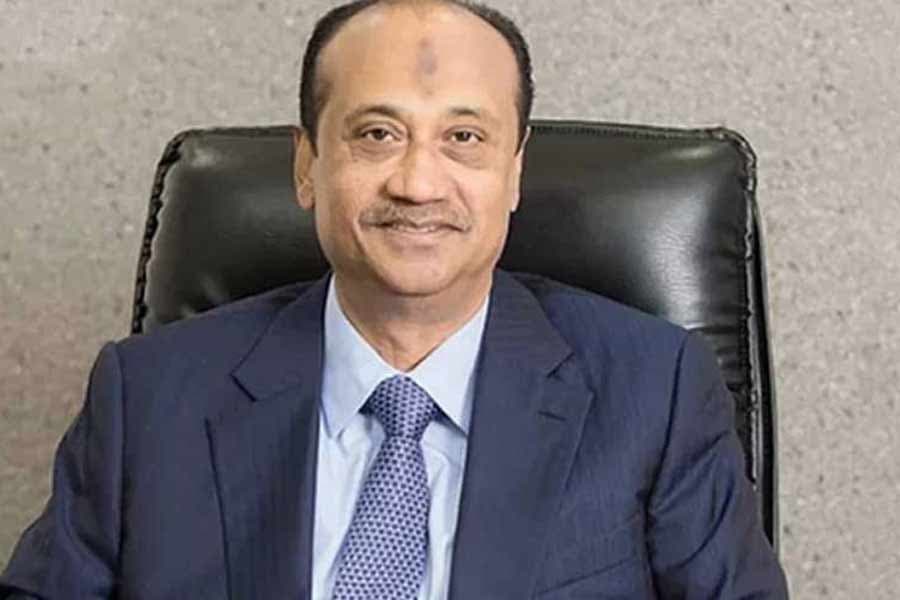 NBR’s intelligence unit finds Tk 2.42 trillion transactions in S Alam’s accounts