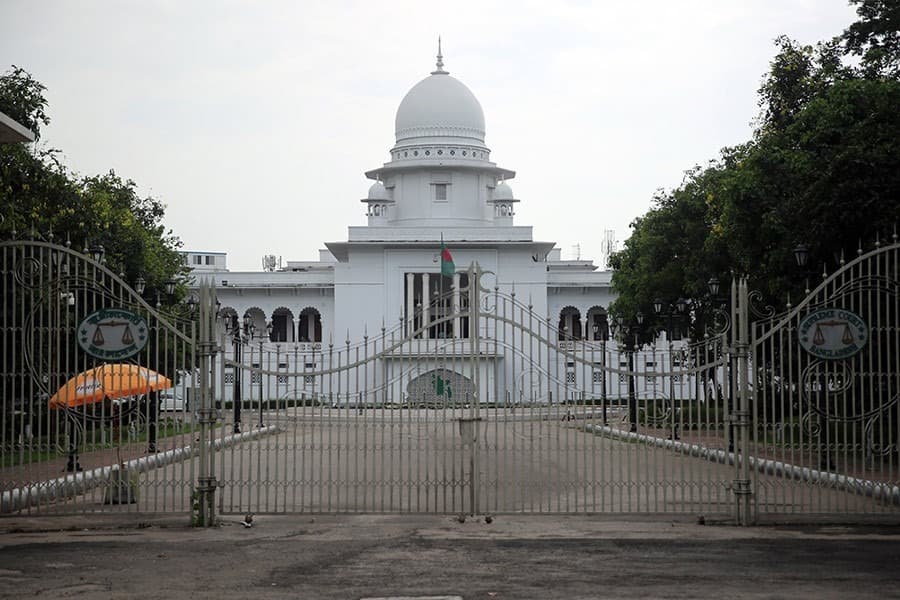 HC orders dismantling of illegal brick kilns nationwide