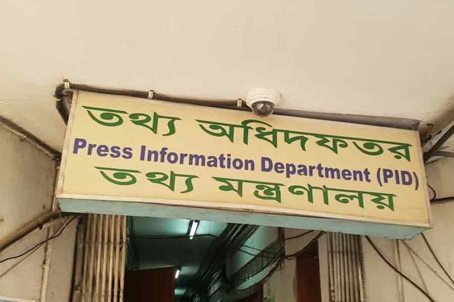 Govt issues new press accreditation policies for journalists