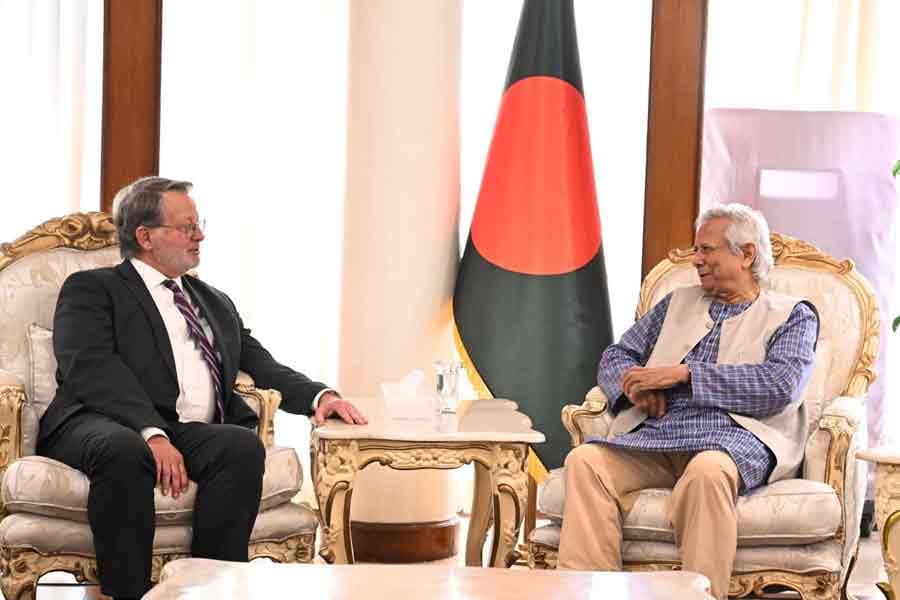 Chief adviser reaffirms commitment to upholding human rights