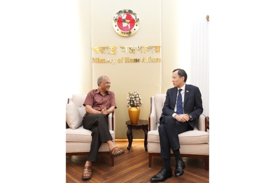 Bangladesh seeks Singapore’s support in repatriating fugitives