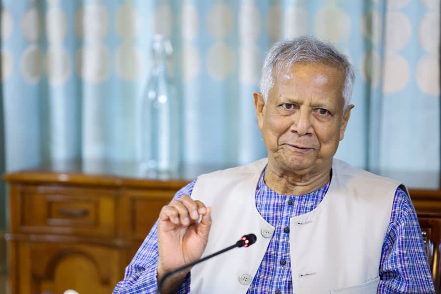 Chief Adviser directs implementing proposals of Women's Affairs Reform Commission