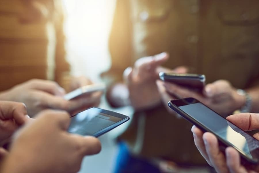 Social media could harm mental health: US Surgeon General warns